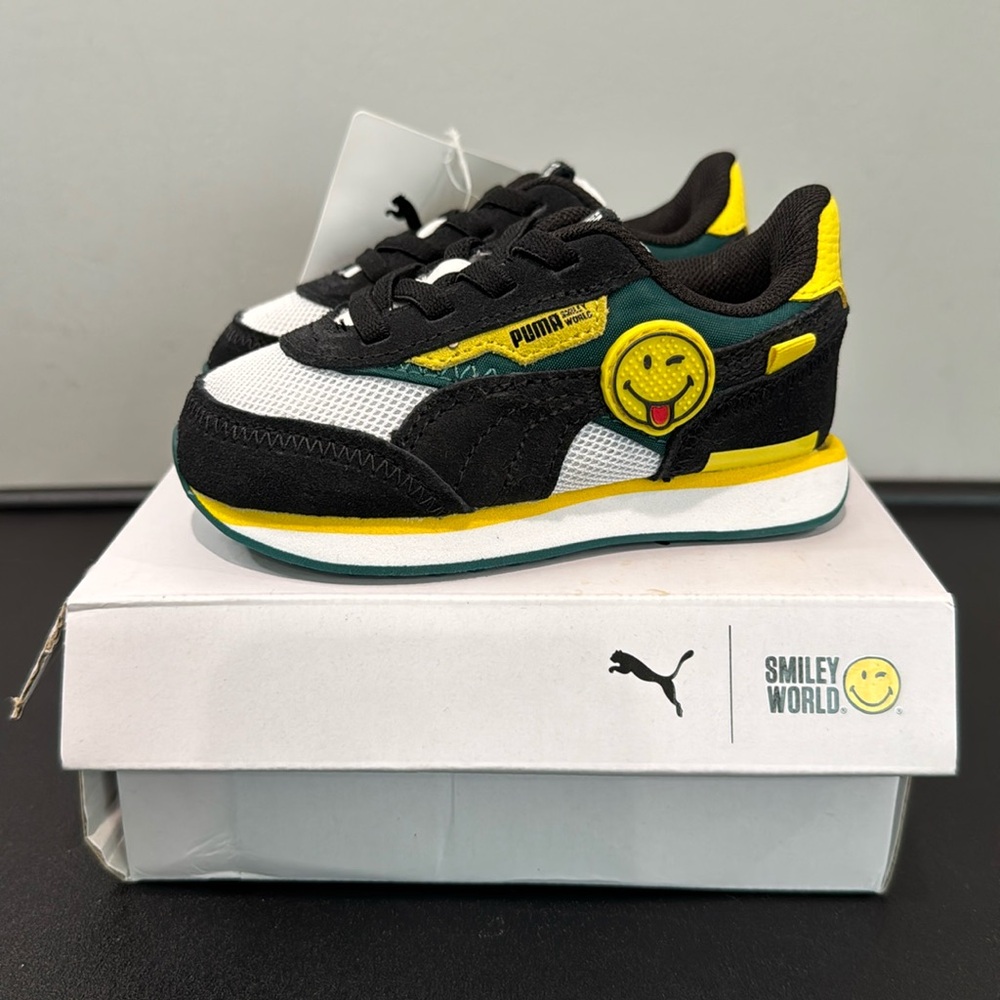 Puma Smiley World Sneakers Future Rider Toddler 6C New NIB NWT
